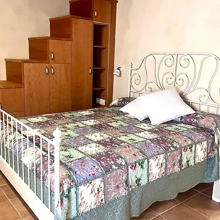 Mas Arimany Country house *